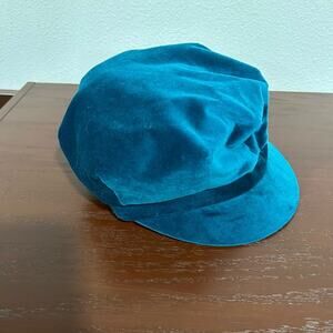 Burberry Newsboy cap / Hat in teal velvet Size Medium